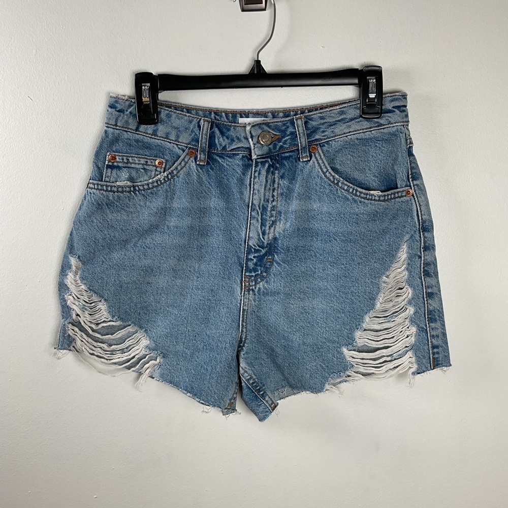 Topshop Women's A-Line‎ Ripped Jean Shorts Size US 6 NWT
